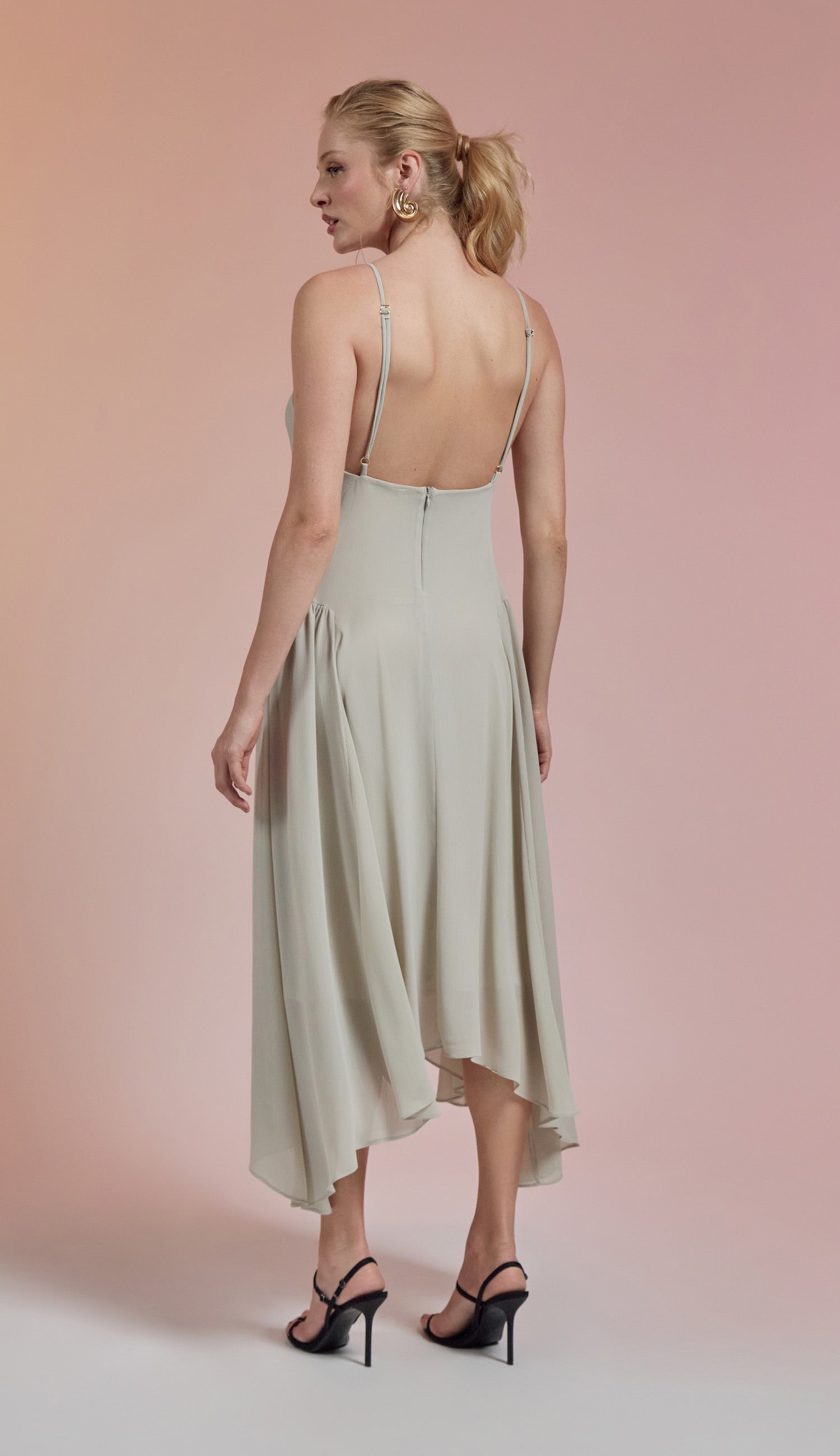 Vestido Melissa Cinza