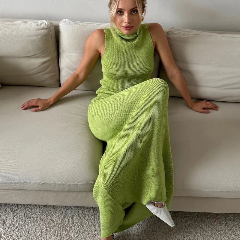 Conjunto Duas Peças de Saia Longa Colete Gola Alta