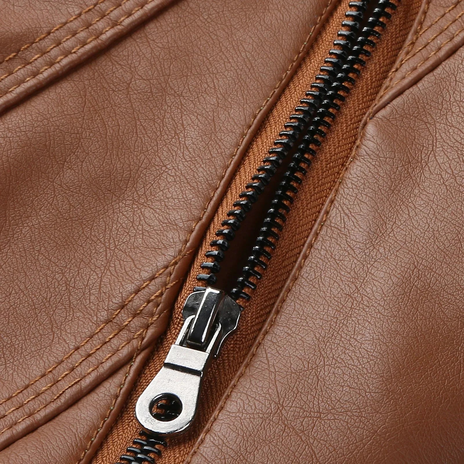 Jaqueta de Couro Feminina Annelize