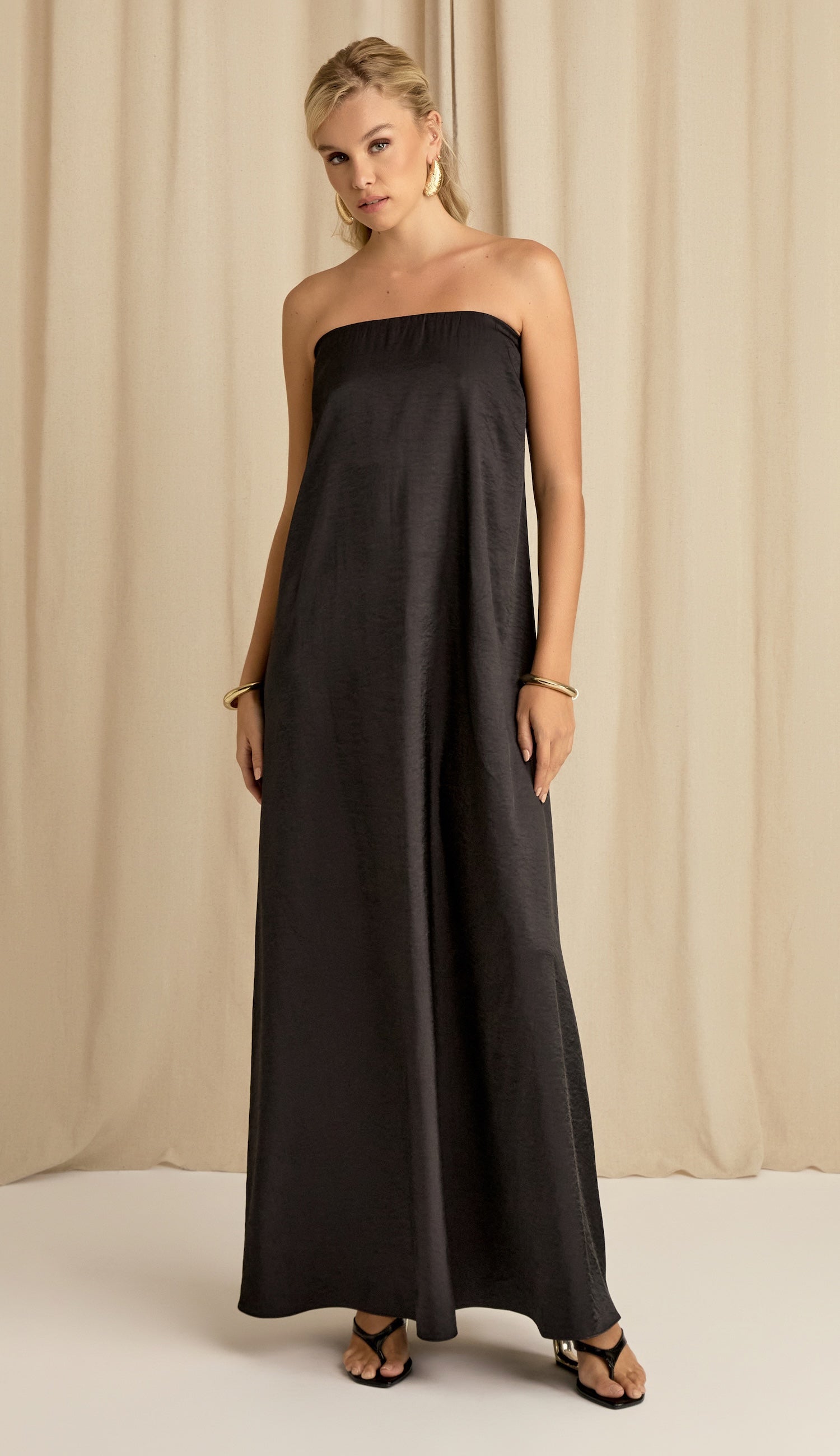 Vestido Eduarda Preto