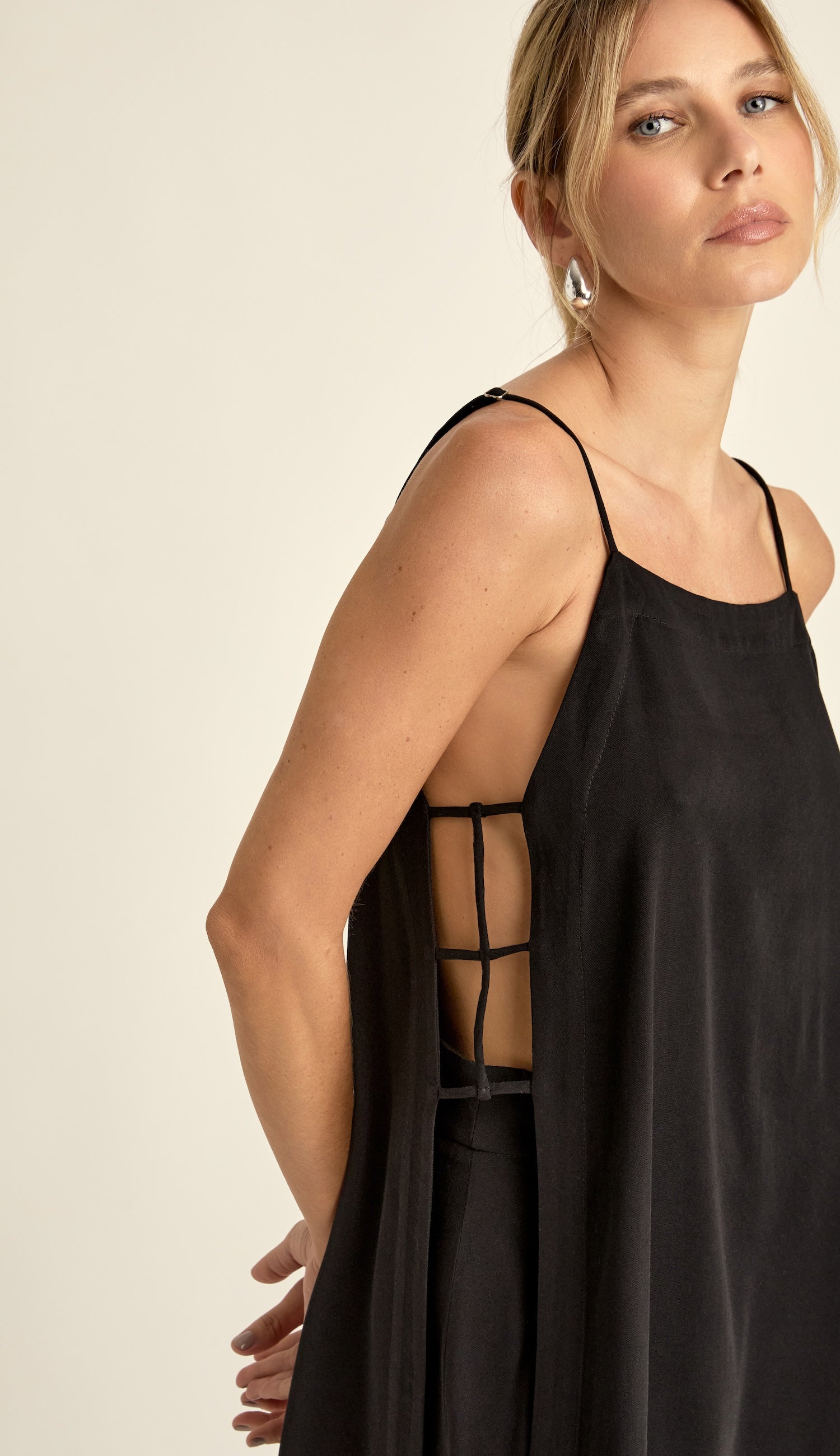 Conjunto Dolores Preto