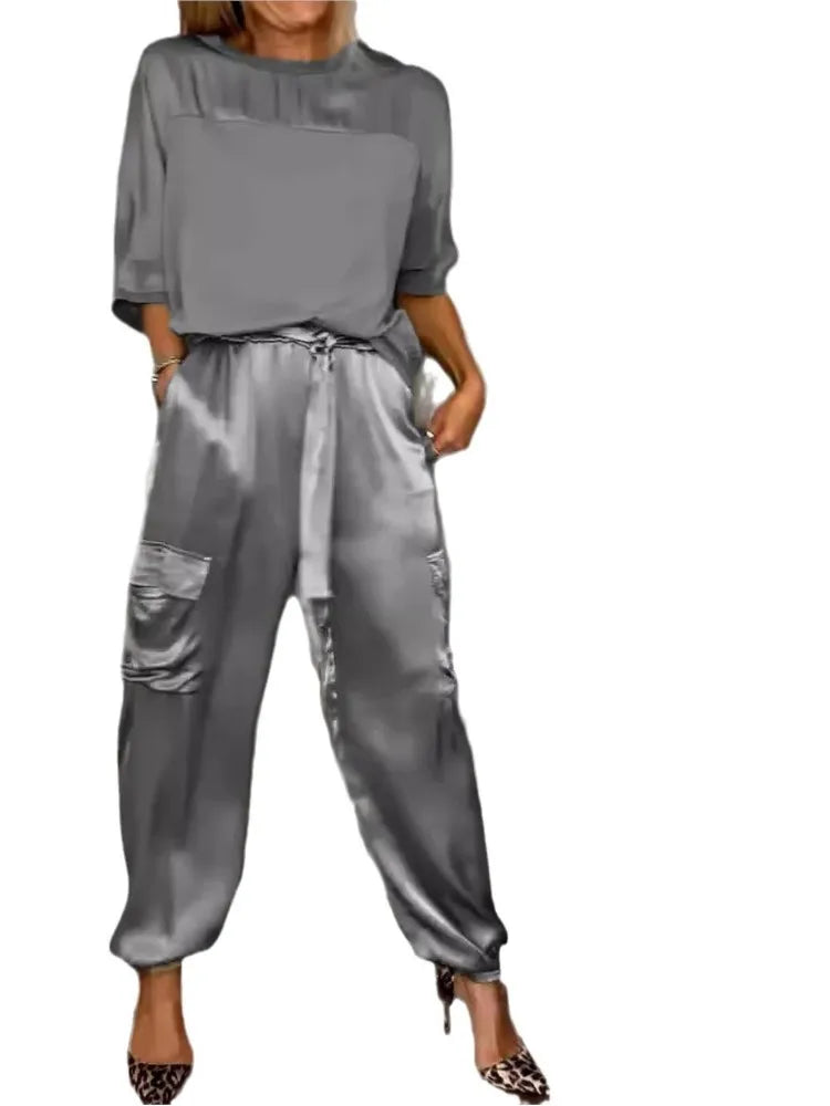 Conjunto de Top de Cetim Liso com Mangas 3/4 e Calça Feminina