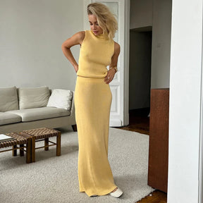 Conjunto Duas Peças de Saia Longa Colete Gola Alta